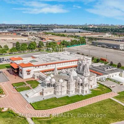4024,&nbsp;Longo, Malton, Mississauga