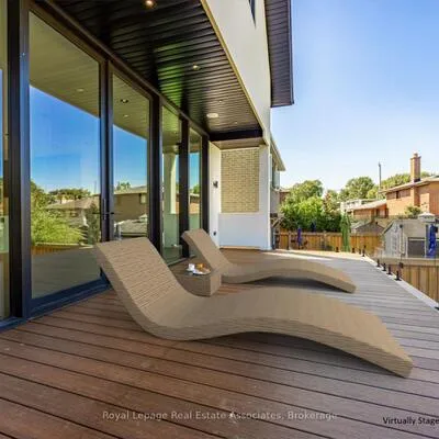 953, Halliday, Lakeview, Mississauga