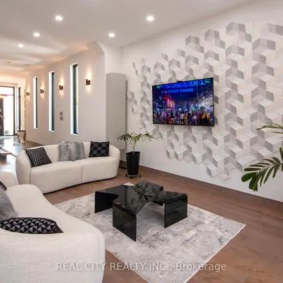 662,&nbsp;Byngmount, Lakeview, Mississauga