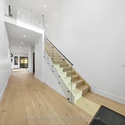1653,&nbsp;Glenburnie, Mineola, Mississauga