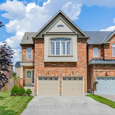 415,&nbsp;Hillbury, Hurontario, Mississauga