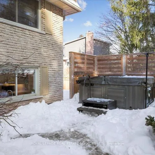 Premium freehold home for sale: 1466, Flaminia, Clarkson, Mississauga