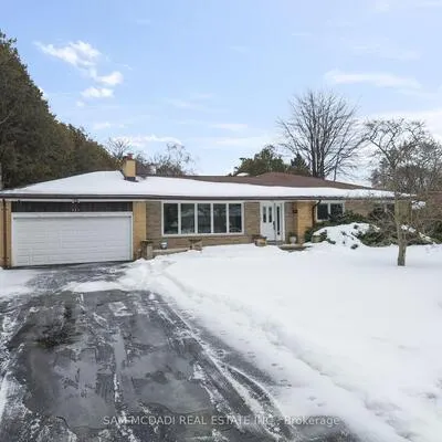521,&nbsp;Vanessa, Lorne Park, Mississauga