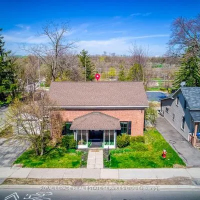 317,&nbsp;Queen, Streetsville, Mississauga