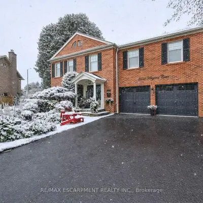 3555,&nbsp;Kingbird, Erin Mills, Mississauga