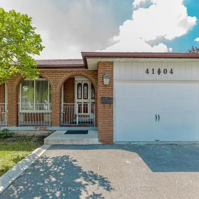 4104,&nbsp;Brandon, Malton, Mississauga