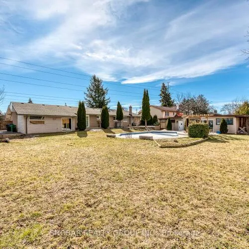 Premium freehold home for sale: 71, Premium, Cooksville, Mississauga