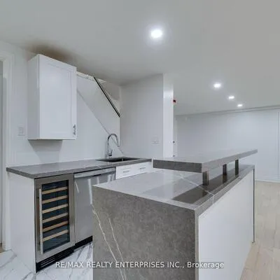 2037,&nbsp;Lynchmere, Cooksville, Mississauga