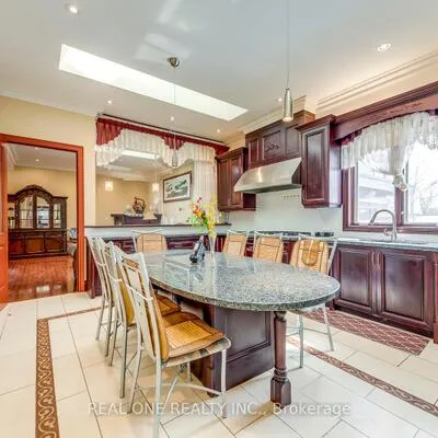 3480,&nbsp;Joan, Fairview, Mississauga