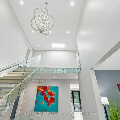 1112,&nbsp;Caldwell, Lorne Park, Mississauga