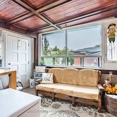7497,&nbsp;Middleshire, Malton, Mississauga