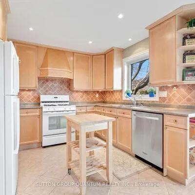 2113, Folkway, Erin Mills, Mississauga