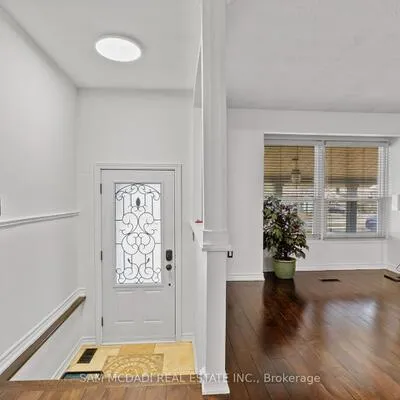 6085, Starfield, Meadowvale, Mississauga