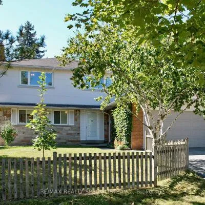 2312, Homelands, Sheridan, Mississauga