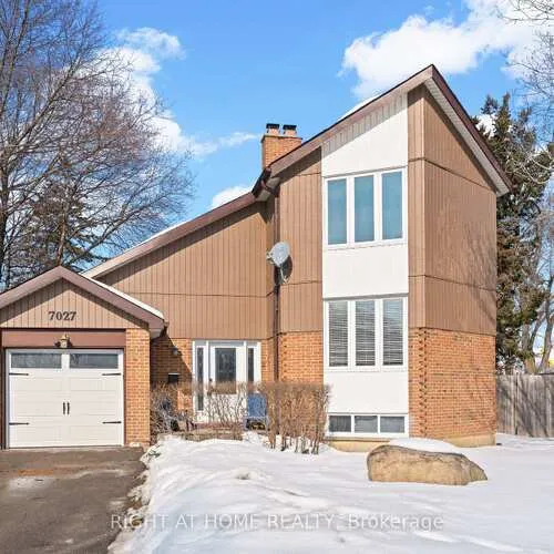 Premium freehold home for sale: 7027, Estoril, Meadowvale, Mississauga