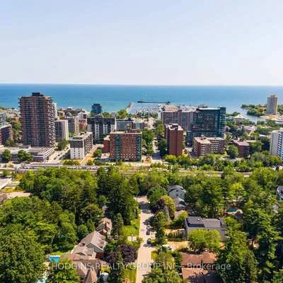 1168,&nbsp;Mona, Mineola, Mississauga