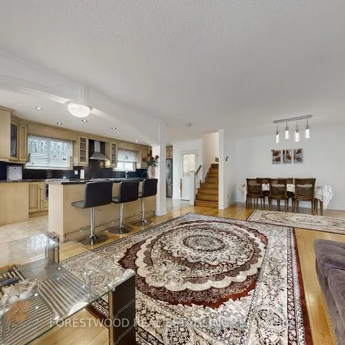 Premium freehold home for sale: 571, Silver Creek, Mississauga Valleys, Mississauga