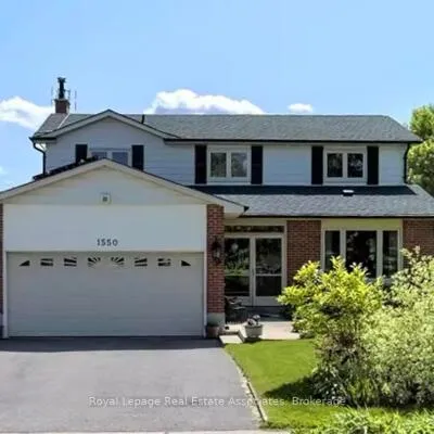 1550,&nbsp;Woodeden, Lorne Park, Mississauga