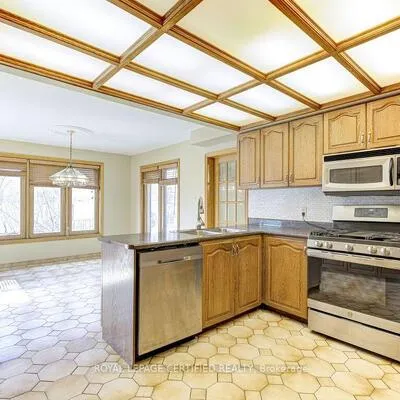 4261,&nbsp;Capilano, Rathwood, Mississauga