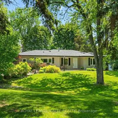 930,&nbsp;Old Derry, Meadowvale Village, Mississauga