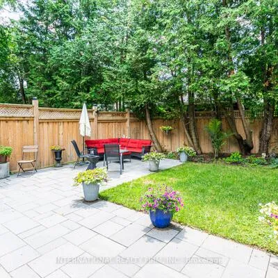 36B,&nbsp;PINE, Port Credit, Mississauga