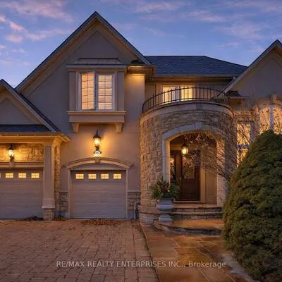 683,&nbsp;Canyon, Lorne Park, Mississauga