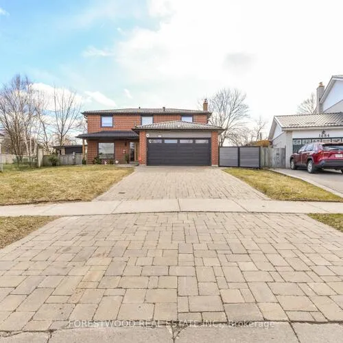 Premium freehold home for sale: 1690, Saltdene, Rathwood, Mississauga