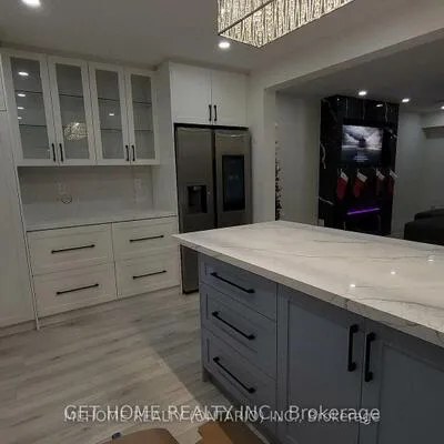 7,&nbsp;Merrydrew, Streetsville, Mississauga