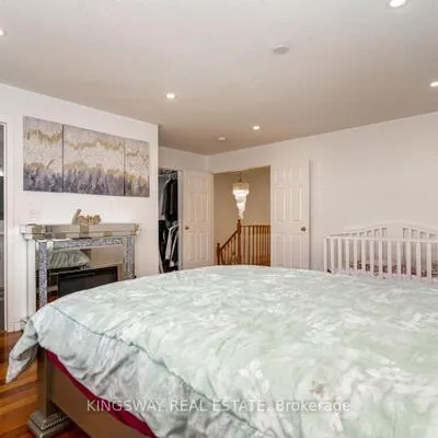 891,&nbsp;STONEBRIDGE, East Credit, Mississauga
