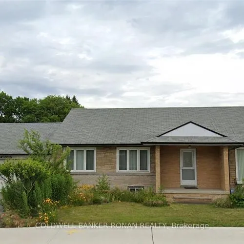 Premium freehold home for sale: 1625, Applewood, Lakeview, Mississauga