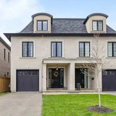 4,&nbsp;Iroquois, Port Credit, Mississauga