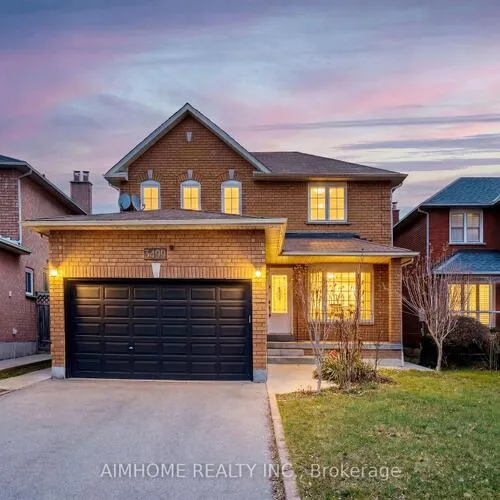 Premium freehold home for sale: 3499, Redmond, Fairview, Mississauga