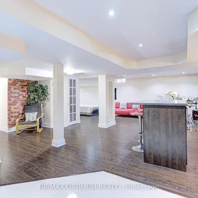 1466,&nbsp;Willowvale, East Credit, Mississauga