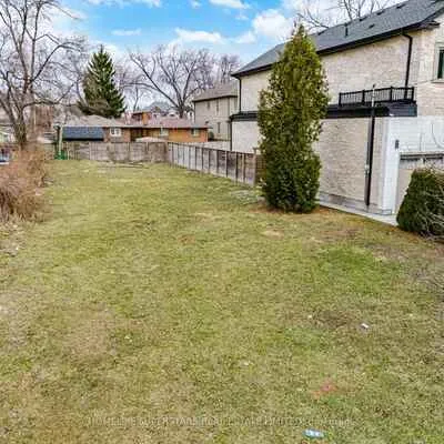 1073,&nbsp;Westmount, Lakeview, Mississauga