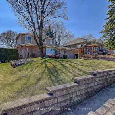 118,&nbsp;Vista, Streetsville, Mississauga