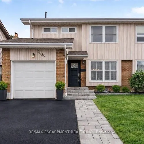 Premium freehold home for sale: 2685, Los Palmas, Meadowvale, Mississauga