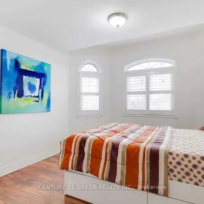 5623,&nbsp;Whitehorn, East Credit, Mississauga