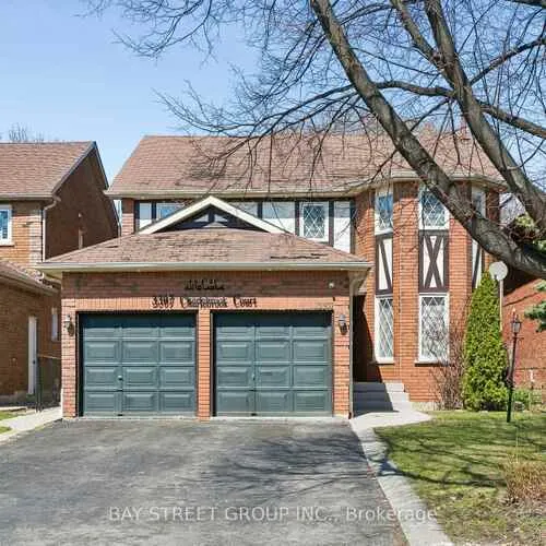 Premium freehold home for sale: 3307, Charlebrook, Erin Mills, Mississauga
