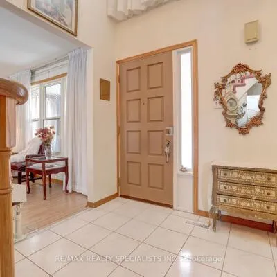 888,&nbsp;Messenger Meadow, Creditview, Mississauga