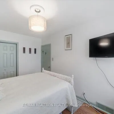 1568,&nbsp;Asgard, Lakeview, Mississauga