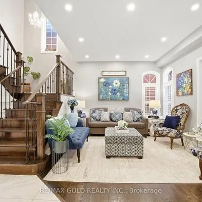 733,&nbsp;Novo Star, Meadowvale Village, Mississauga