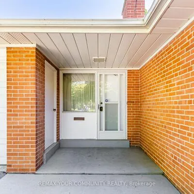 628,&nbsp;Shenandoah, Lorne Park, Mississauga