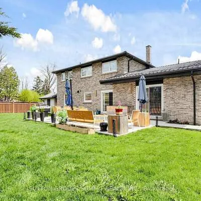 2427,&nbsp;Ravensthorpe, Erindale, Mississauga