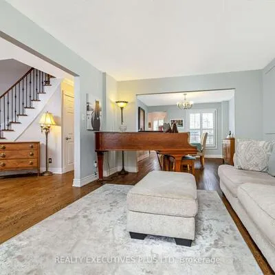 3099,&nbsp;Hickling, Meadowvale, Mississauga