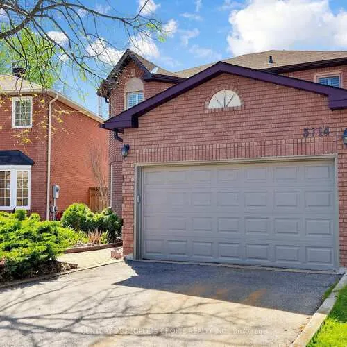 Premium freehold home for sale: 5714, Colby, East Credit, Mississauga