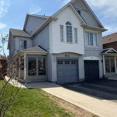814,&nbsp;Golden Farmer, Meadowvale Village, Mississauga