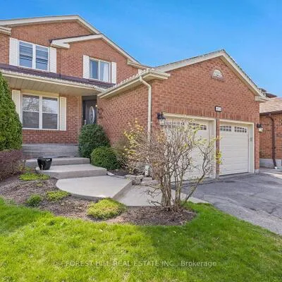 4174,&nbsp;Rossland, Erin Mills, Mississauga