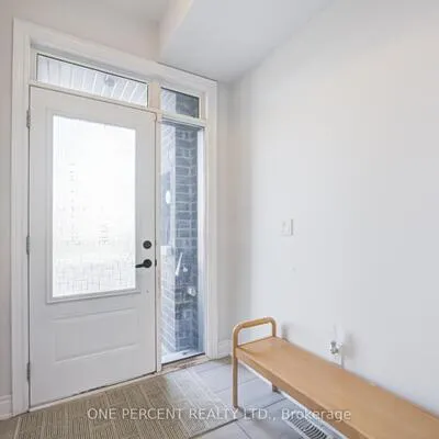 656,&nbsp;Tupelo, Mineola, Mississauga