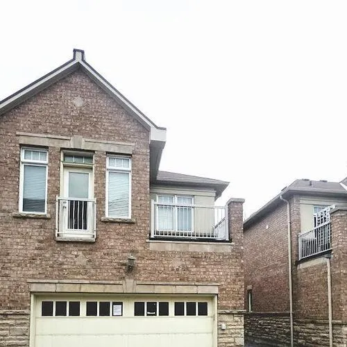 Premium freehold home for sale: 2032, Lakeshore, Clarkson, Mississauga