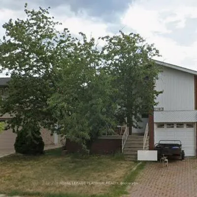 2382,&nbsp;Benedet, Clarkson, Mississauga